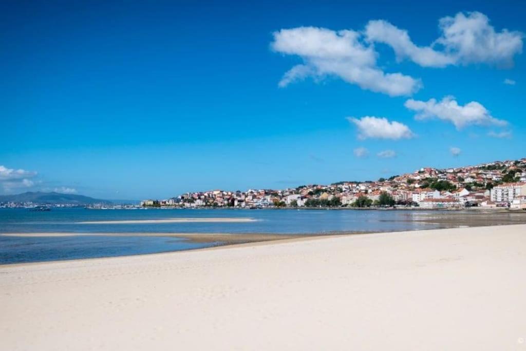 Piso A Pie De Playa Con Terraza Exclusiva Apartment Moaña Екстериор снимка